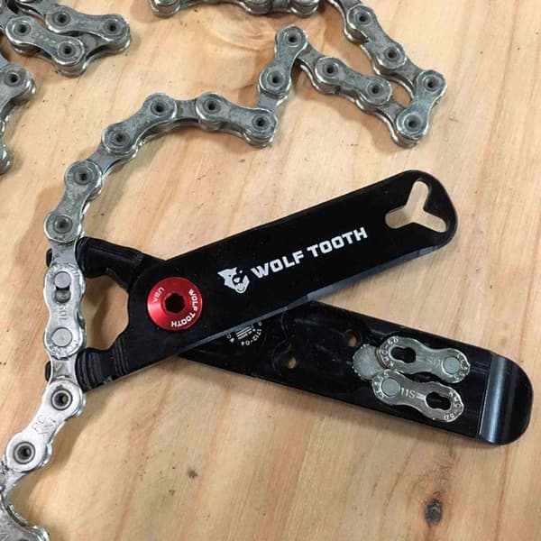 Wolf Tooth Ketjulinkkityökalu Master Combo Musta