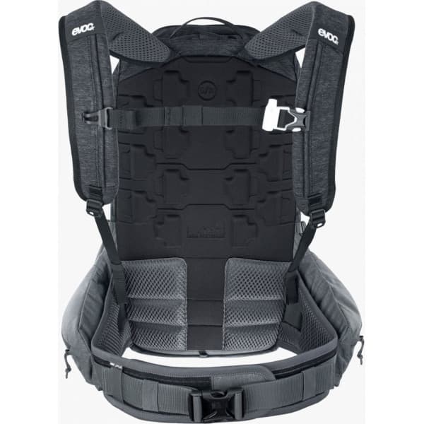 Evoc TRAIL PRO 16 -ryggsäck L/XL, svart