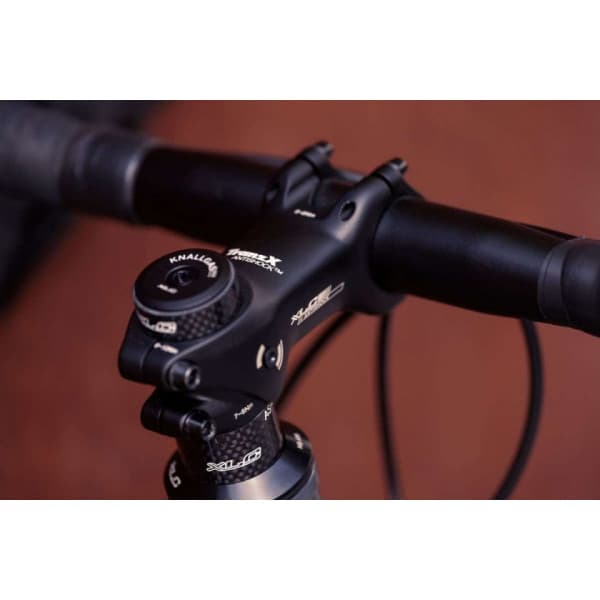 XLC ST-M21 -ohjainkannatin, 80 mm, -6-8°, Ø31.8 mm