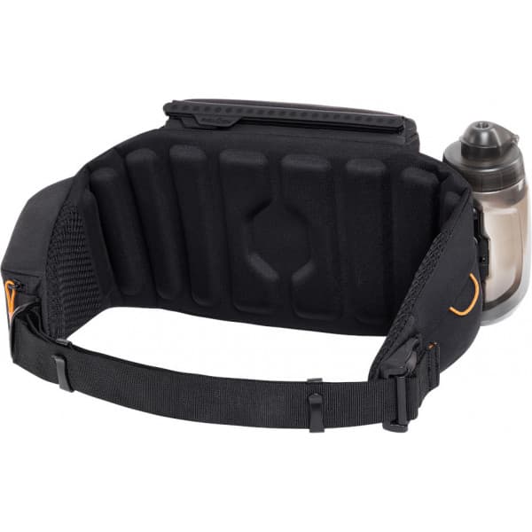 Fidlock Hip Belt Double vyölaukku ja Twist Bottle 450 -juomapullo