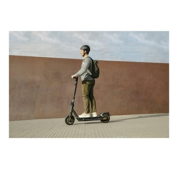 Segway, Ninebot pendlerhjelm