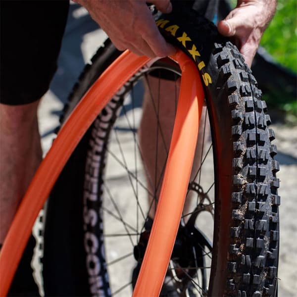 Tubolito Innerrör Tubo Plus Orange 27.5´´ / 2.50-3.00