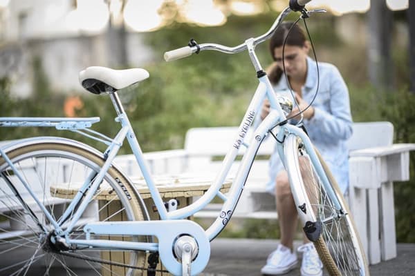 Ladies' City Bike 28" Casino Blue 6 Gear KS Cycling