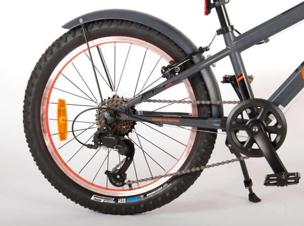 Volare børnecykel Rocky - 20 tommer - Grå/Orange - 6 gear - Inklusiv WAYS Dækreparationssæt