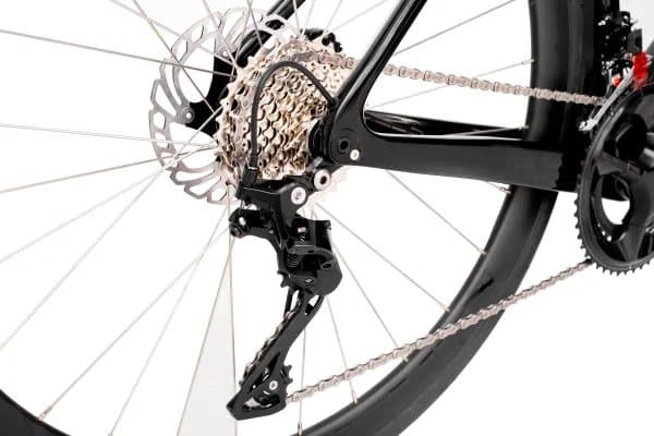 RINOS hiilikuitupyörä 700C Shimano 105 R7120 24-vaihteinen Odin4.0