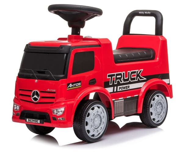 MERCEDES ANTOS Rött fordon