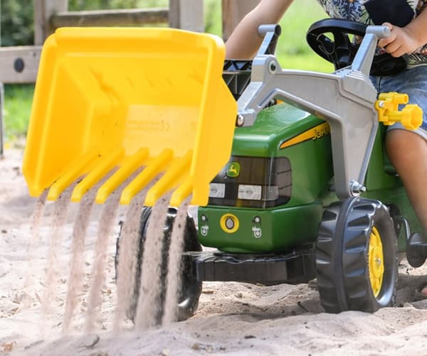 Rolly Toys 023110 Rolly Kid John Deere traktor med skovl og trailer