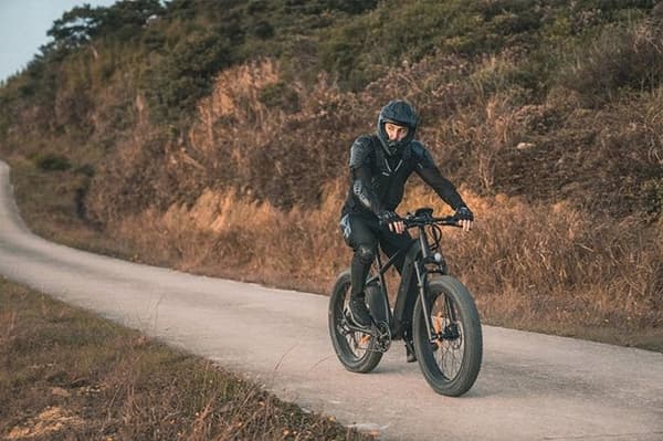 DYU KING750 elcykel 45km/h 750W 48V 20Ah aluminiumhjul 26" svart