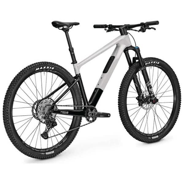 Focus Raven 8.8 29´´ 2023 Maastopyörä Harmaa M