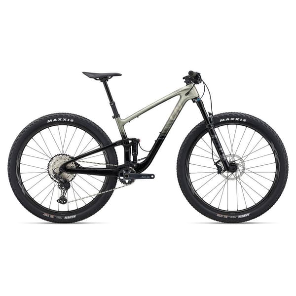 Liv Pique Advanced 29 2 29´´ Xt M8100. Shadow + 2024 Maastopyörä Hopeinen M