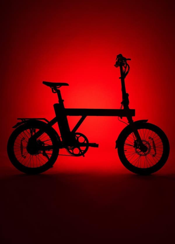 Engwe-P20 Röd hopfällbar elcykel för vuxna 20*1,95 Däck Stadscykel Mountain Beach Snow Cyklar, 36V 9,6AH Batteri 100KM Räckvidd