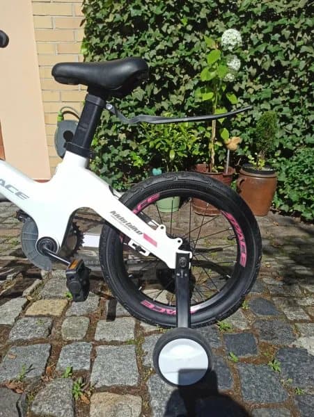 SKYS børnecykel fra 3 til 9 år 14/16/18 tommer pink