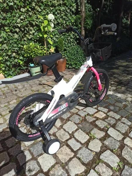 SKYS børnecykel fra 3 til 9 år 14/16/18 tommer pink