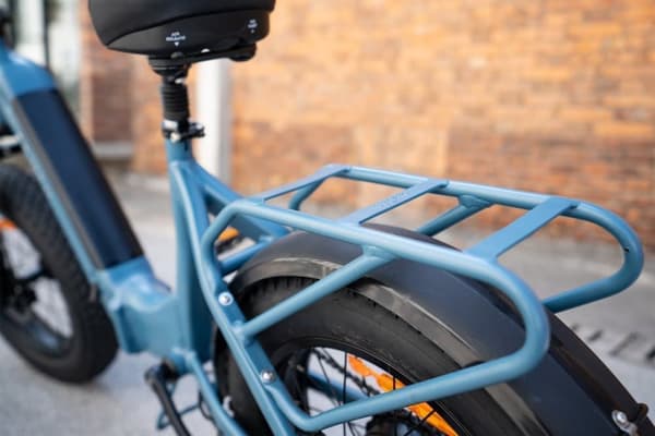 DYU FF500 taitettava sähköpyörä 500W, 48V 13.5Ah irrotettava akku, 20x4.0 tuuman renkaat, huippunopeus 32km/h, kantama 70km, sininen