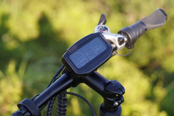 DYU King 750 750W rasvarengassähköpyörä, 18Ah, irrotettava akku, jopa 110 km, maastopyörä kaikentyyppisille pyörille