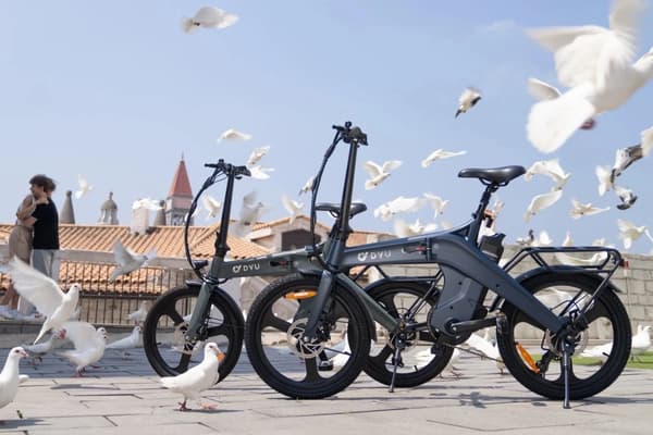 DYU T1 Elcykel 36V10AH Batteri 20-tums Däck 250W Borstlös Motor Dubbla Skivbromsar Elcykel för Vuxna