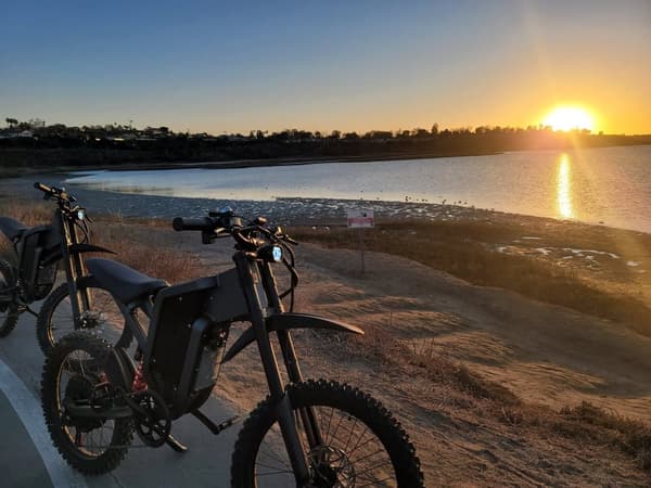 EKX X21 Max 3000W motor, 85km/h hastighet, 30AH Li-Ion batteri, 19-tums offroad-däck, hydrauliska skivbromsar Mountain e-bike