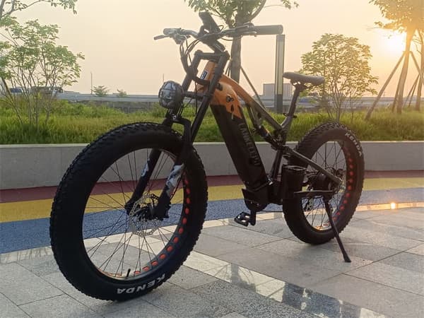 El-mountainbike LANKELEISI RV800 Plus, Bafang-motor 750W, 48V 20Ah Samsung-batteri