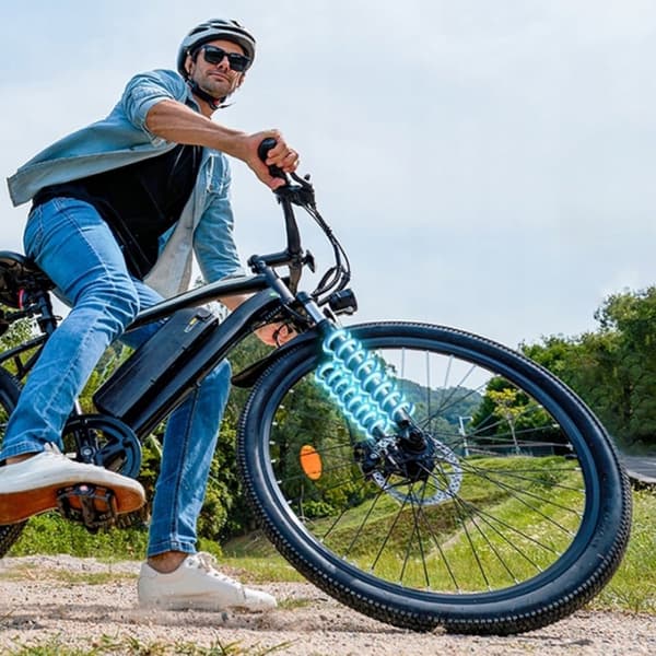 iScooter EB3 City -sähköpyörä, 500 W 36 V 10,4 Ah, toimintasäde 75–100 km, musta
