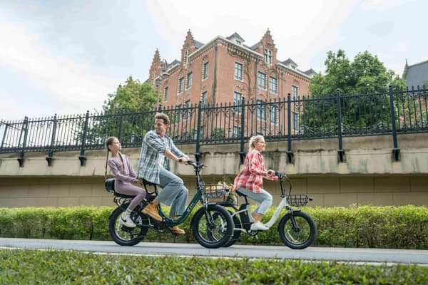 DYU C9 750W Hopfällbar Elscooter | 82 Mile Räckvidd, IP54 Vattentät - Högt Vridmoment Pendlar-E-Bike med Hydrauliska Bromsar