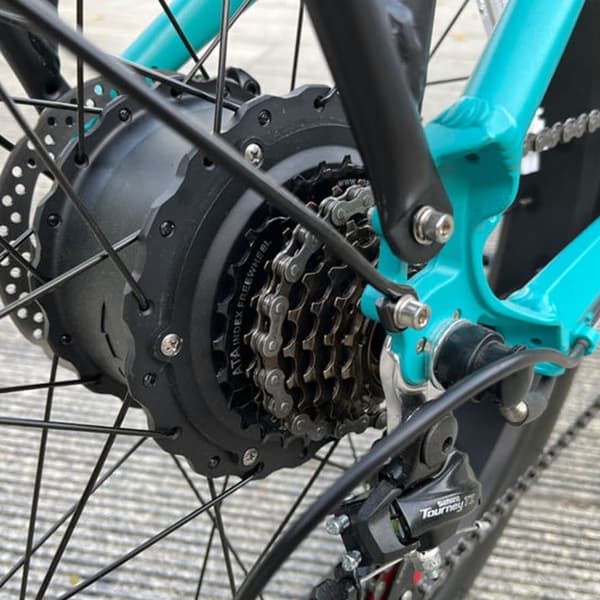 BURCHDA AZ26 elektrisk stadscykel för vuxna, 500W (kontinuerlig) 1000W (Peak) motor, 20AH batteri, 26'' * 3,0'' fettdäck, Shimano 7 Speed.