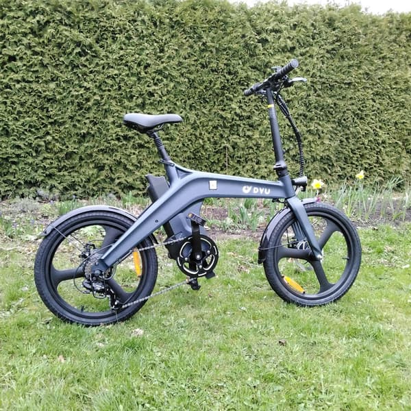 DYU T1 20 tums hopfällbar elcykel, 250W motor, 36V 10AH batteri, vridmomentsensor, ram i magnesiumlegering, SHIMANO 7-växlad transmission.
