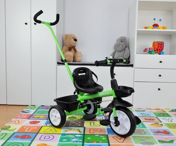 Milly Mally Axel Grön Trehjuling