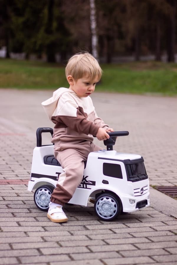 Milly Mally Fordon MERCEDES ANTOS Blå