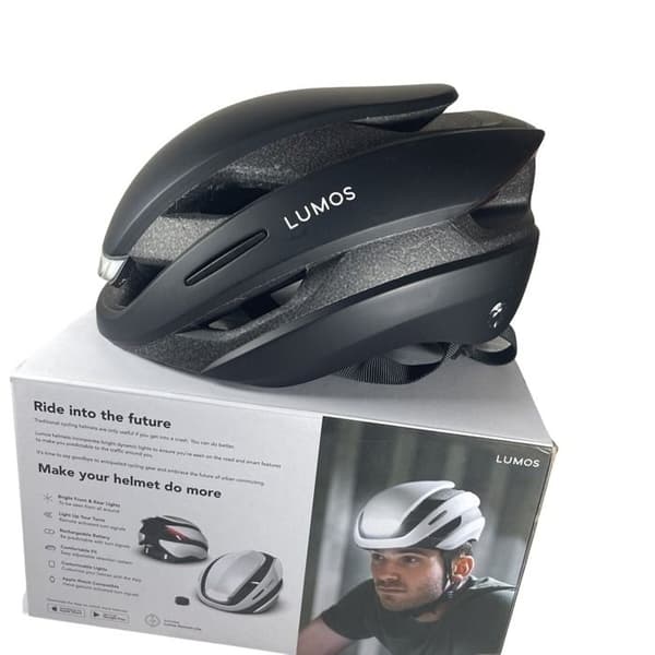 Cykelhjälm - Lumos - Ultra Mips - LED 284 lumen - Autonomi 3-10 timmar - Bluetooth 4.2