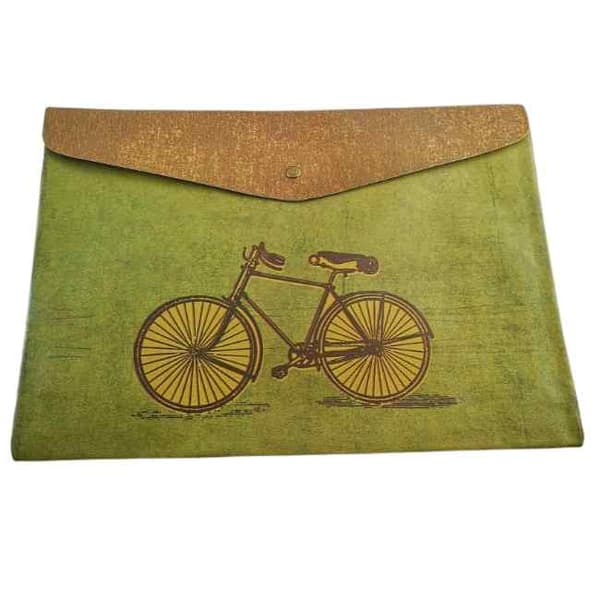 Envelope format Protective case in A4 size Multiple motives