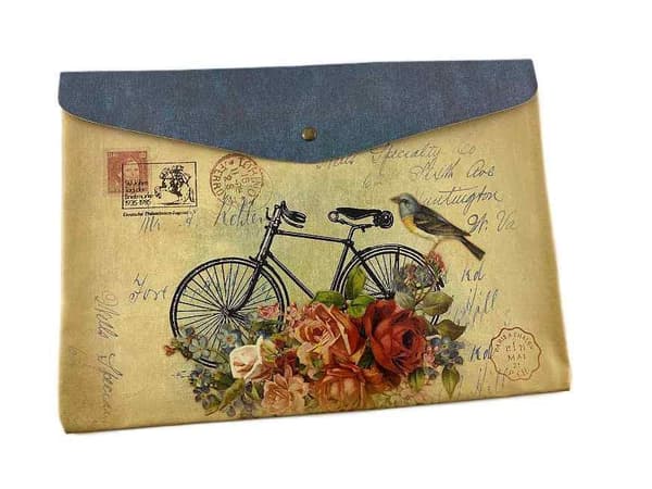 Envelope format Protective case in A4 size Multiple motives