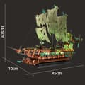 Miniatyrbillede 2 af 2: Piratskib Model Fremstillet af Miljøvenlige Materialer, Kompatibel med Andre Byggesæt,ingen kasse
