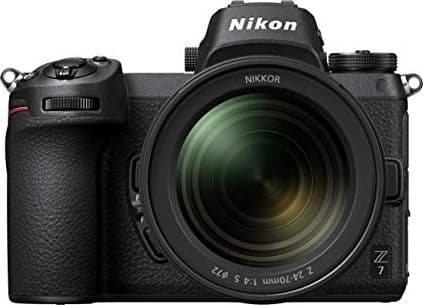 Nikon Sportstar Zoom 8-24x25 Musta, 8x, 2,5 cm, Lajittelu, 305 g