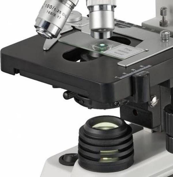 Bresser Microscope Bino Researcher 40x-1000x