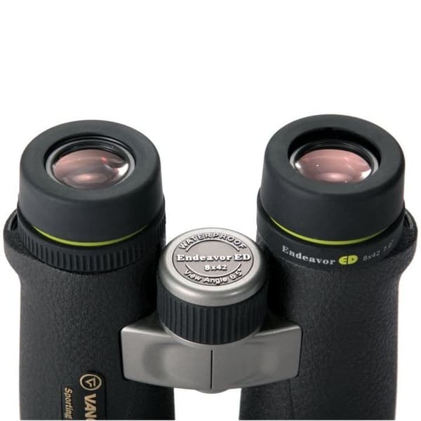 VANGUARD Endeavour ED 8x42 kikare - BaK4 takprismor - Flerskiktsbehandling - Vattentät och imsäker