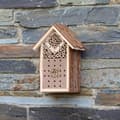 Miniatyrbild 1 av 4: CKB LTD Naturligt trä Insektshotell för bin Nyckelpiga Butterfly Shelter Bo Trädgård Utomhus Habitat Hem Exteriör 16x9x23cm