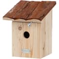 Miniatyrbild 1 av 2: Fågelholk med tak av bark Talgoxe