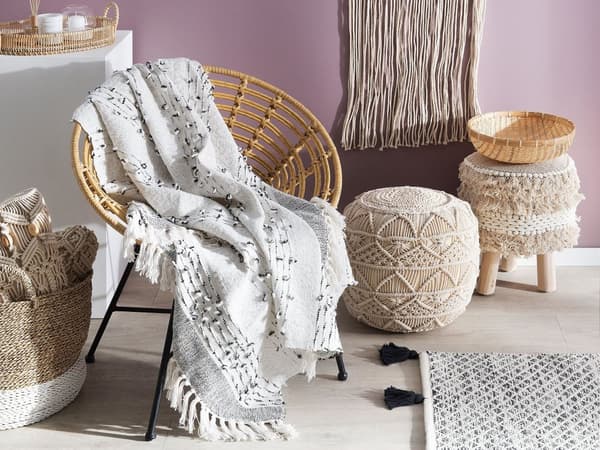 Filt Ljusgrå 130 x 150 cm Sängöverkast Boho-stil
