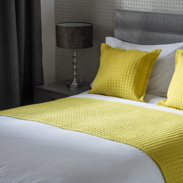 Belledorm Crompton Quilted Bed Runner