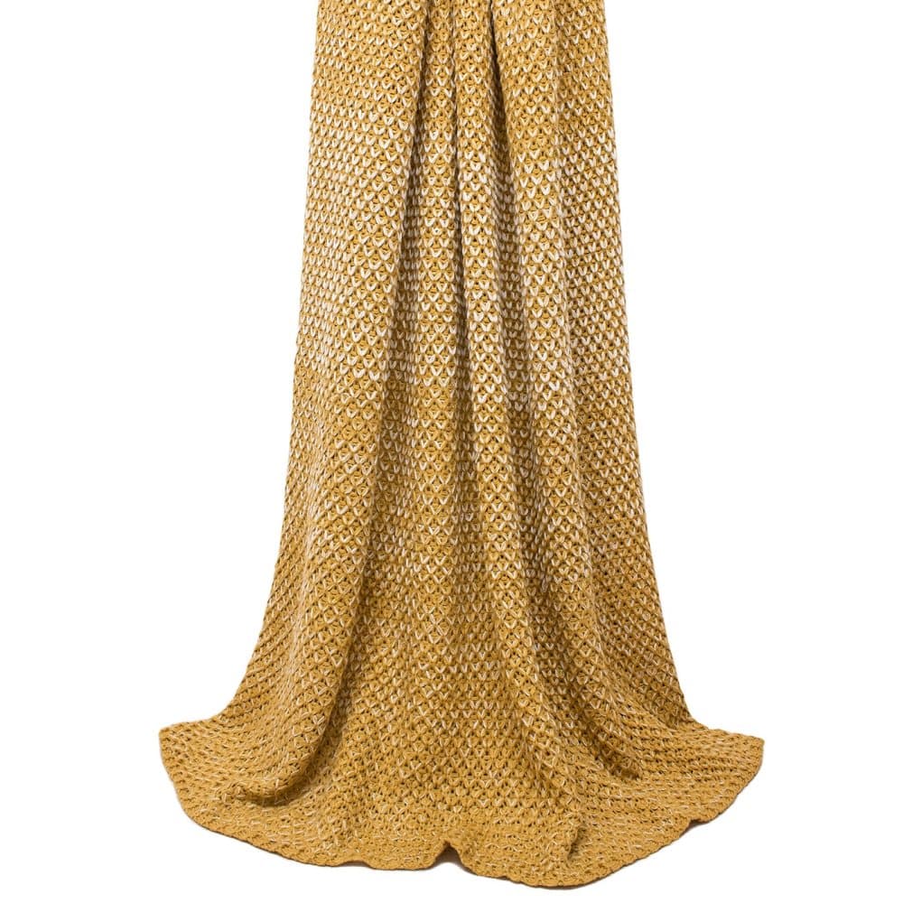 Riva Home Elina Throw Blanket