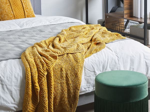 Tæppe Plaid Gul Chenille Vævet Polyester Stof 150 x 200 cm Solid Materiale Dekoration Blød i Berøring
