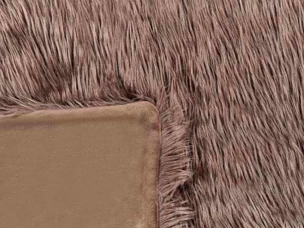 Sengetæppe Brun Akryl Polyester 200 x 220 cm Dekorativ Fluffet Plaid i Imiteret Pels til Stue Sofa eller Soveværelse Indretning Tilbehør