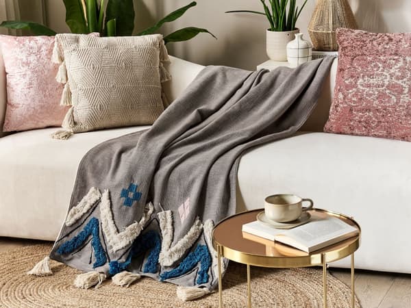 Tæppe Grå Bomuld 130 x 180 cm Sengekast Moderne Chevron Mønster Frynser Stue Soveværelse