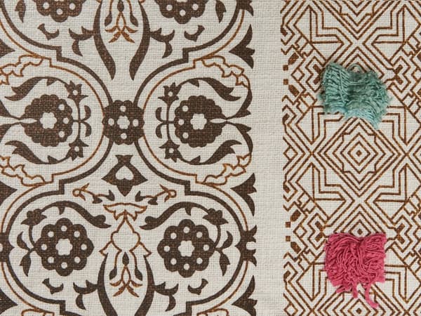 Huopa beige ruskea 130 x 180 cm puuvilla kukkakuvio boho tupsut käsin valmistettu viltti