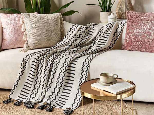 Pledd Svart Hvit Bomull 130 x 180 cm Nomademønster Sengeteppe Sofateppe Boligtekstil Dekorativt tilbehør