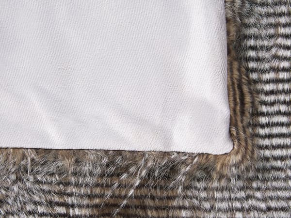 Pledd Brun Hvit Akryl 150 x 200 cm Fuskepels Dyreprint Rustikk stil Sengeteppe Soverom Stue