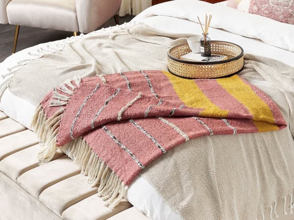 Filt Ljusröd Bomull Akryl 130 x 170 cm Randigt Mönster Tofsar Boho Stil Vardagsrum Sovrum Accent
