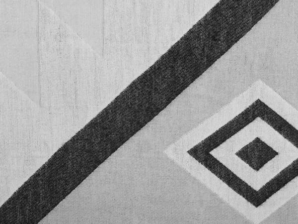 Plaid Sort Grå Akryl og Polyester 130 x 170 Dekorativ Blød Slumretæppe med Frynser Kvaster til Sofaen Sengen Tilbehør Sengetæppe Indendørs
