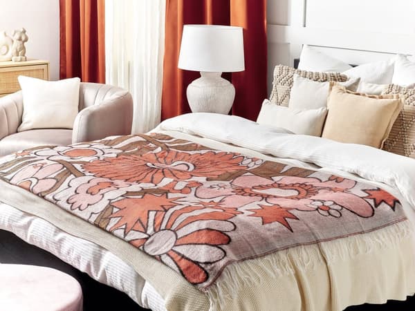 Pledd Flerfarget Polyester Akryl 130 x 170 cm Frynser Blomstermønster Dekorativt Tilbehør Sengeteppe Soverom Stue