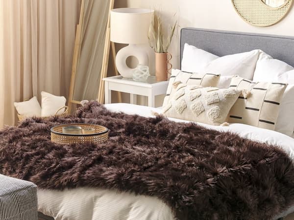Sengetæppe Brun Akryl Polyester 200 x 220 cm Dekorativ Fluffet Plaid i Imiteret Pels til Stue Sofa eller Soveværelse Indretning Tilbehør